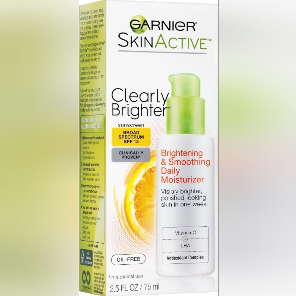 Garnier Skin Active Brightening & Smoothing Moisturizer